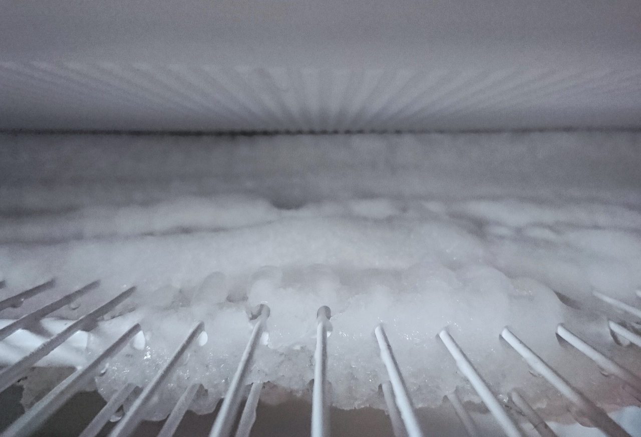 defrost-the-freezer-and-refrigerator-housekeeping-2021-09-01-13-56-55-utc-scaled-1280x874.jpg